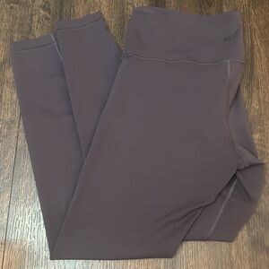 Lululemon Align Legging 28” cross cross waist